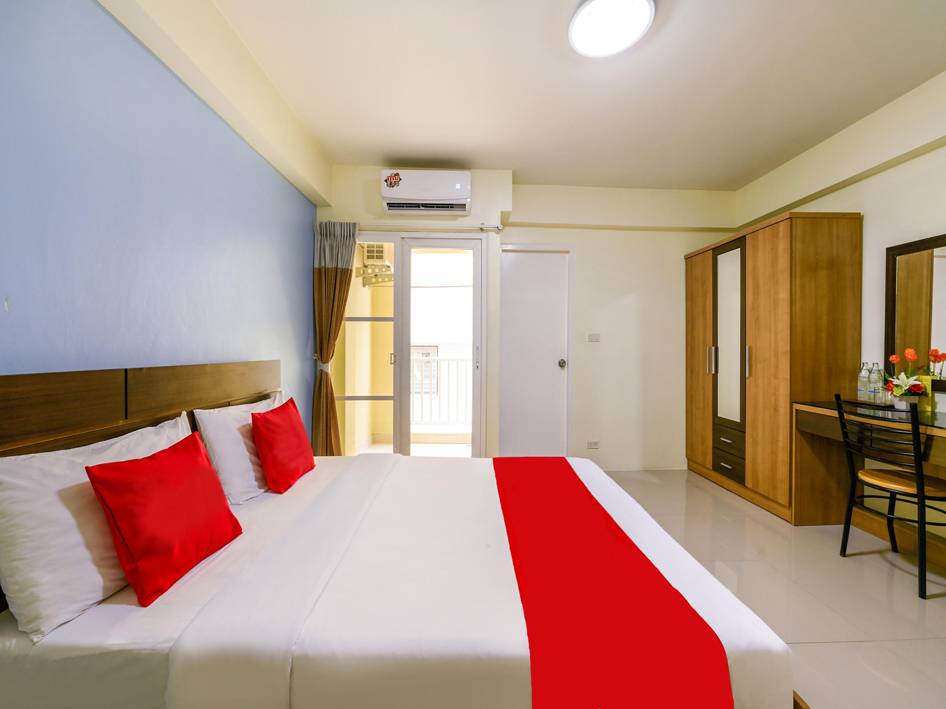 Salin Home Hotel Ramkhamhaeng Бангкок Экстерьер фото
